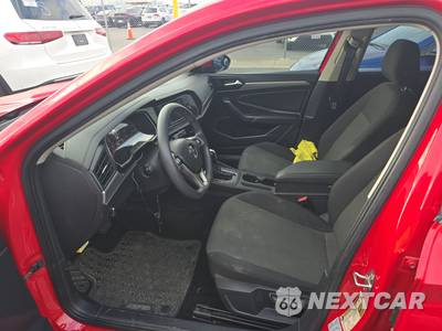 2021 Volkswagen Jetta R-Line - zdjęcie 7 z 31 - miniatura