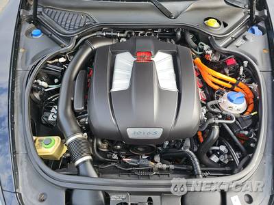 2015 Porsche Panamera S E-Hybrid - zdjęcie 15 z 39 - miniatura