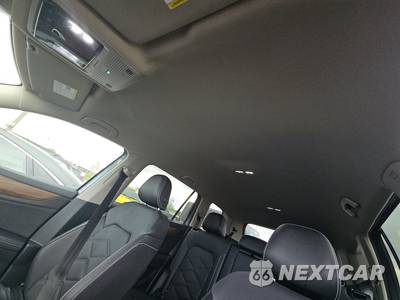 2025 Volkswagen Atlas 2.0T SE w/Technology - zdjęcie 19 z 36 - miniatura