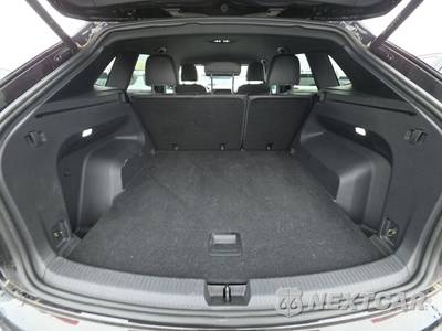 2024 Volkswagen Atlas Cross Sport 2.0T SE w/Technology - zdjęcie 16 z 25 - miniatura