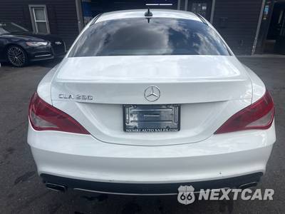 2014 Mercedes-Benz CLA 250 - zdjęcie 5 z 12 - miniatura