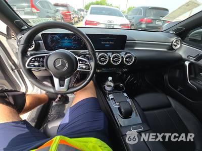 2020 Mercedes-Benz A 220 - zdjęcie 11 z 22 - miniatura