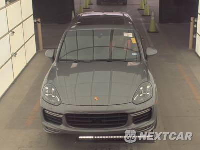 2017 Porsche Cayenne GTS - zdjęcie 2 z 20 - miniatura