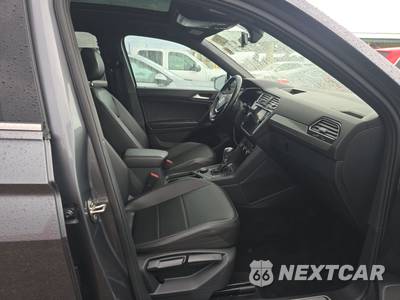 2019 Volkswagen Tiguan SEL R-Line - zdjęcie 8 z 19 - miniatura