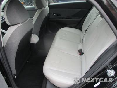 2021 Hyundai Elantra Limited - zdjęcie 15 z 22 - miniatura