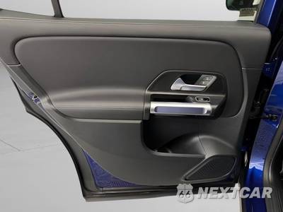 2021 Mercedes-Benz GLB 250 4MATIC - zdjęcie 25 z 46 - miniatura