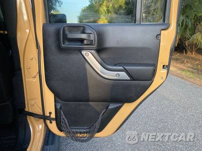 2013 Jeep Wrangler Unlimited Rubicon - zdjęcie 35 z 55 - miniatura