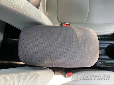 2021 Toyota Corolla LE Sedan - zdjęcie 47 z 50 - miniatura