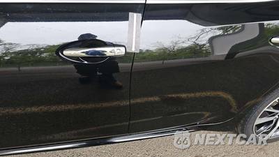 2019 Nissan Maxima SV - zdjęcie 30 z 43 - miniatura