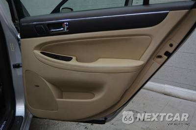 2010 Hyundai Genesis 4.6 Sedan - zdjęcie 10 z 34 - miniatura