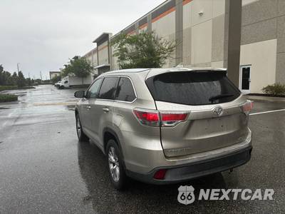 2015 Toyota Highlander XLE - zdjęcie 8 z 53 - miniatura