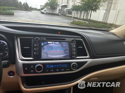 2015 Toyota Highlander XLE - zdjęcie 19 z 53 - miniatura
