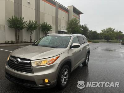 2015 Toyota Highlander XLE - zdjęcie 1 z 53 - miniatura