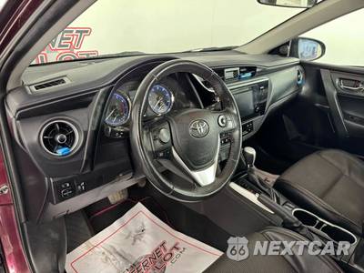 2017 Toyota Corolla 50th Anniversary Special Edition Sedan - zdjęcie 10 z 44 - miniatura