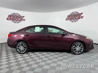 2017 Toyota Corolla 50th Anniversary Special Edition Sedan - zdjęcie 8 z 44 - miniatura