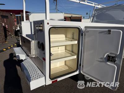 2023 Mercedes-Benz Sprinter 3500XD Cab Chassis - zdjęcie 9 z 21 - miniatura