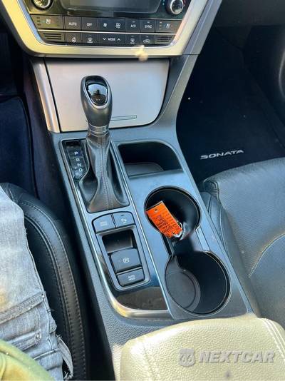 2016 Hyundai Sonata Limited - zdjęcie 22 z 26 - miniatura