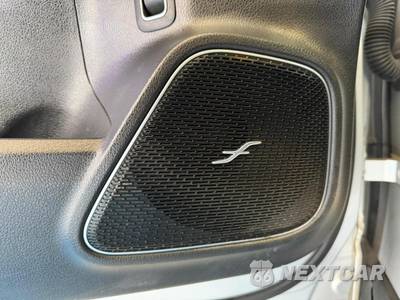 2021 Mercedes-Benz AMG GLA 35 4MATIC - zdjęcie 15 z 50 - miniatura