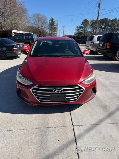 2018 Hyundai Elantra SE Sedan - zdjęcie 9 z 20 - miniatura