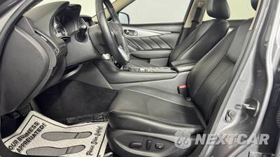 2021 INFINITI Q50 LUXE - zdjęcie 13 z 39 - miniatura