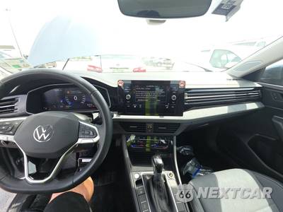 2025 Volkswagen Jetta SE - zdjęcie 11 z 22 - miniatura