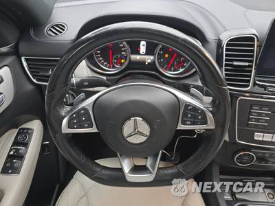 2019 Mercedes-Benz AMG GLE 43 4MATIC - zdjęcie 10 z 38 - miniatura