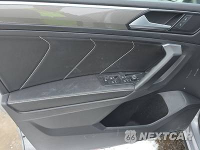 2023 Volkswagen Tiguan SE R-Line Black - zdjęcie 9 z 19 - miniatura