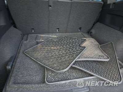 2022 Volkswagen Tiguan SE R-Line Black - zdjęcie 16 z 27 - miniatura