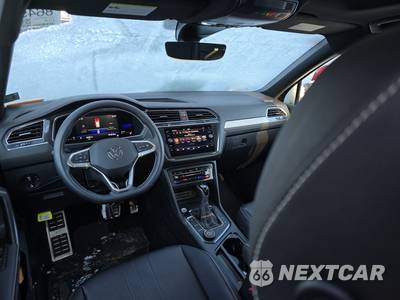 2023 Volkswagen Tiguan SE R-Line Black - zdjęcie 11 z 21 - miniatura