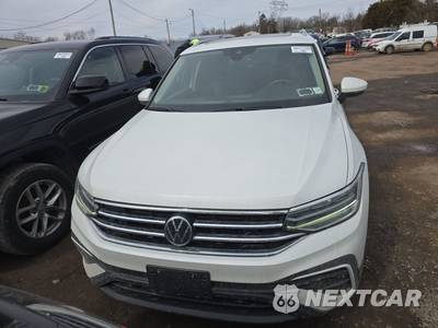 2023 Volkswagen Tiguan SE - zdjęcie 2 z 23 - miniatura