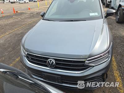 2022 Volkswagen Tiguan SE R-Line Black - zdjęcie 2 z 34 - miniatura