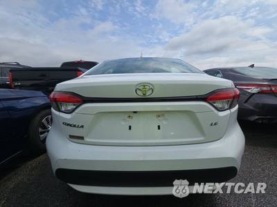 2022 Toyota Corolla LE Sedan - zdjęcie 5 z 38 - miniatura