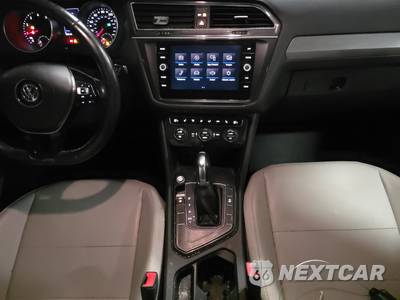 2019 Volkswagen Tiguan SE - zdjęcie 11 z 25 - miniatura
