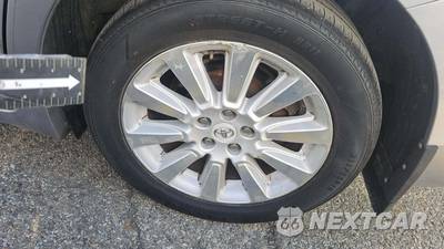 2012 Toyota Sienna LE 7-Passenger 119.3" WB - zdjęcie 10 z 26 - miniatura