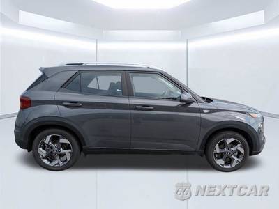 2025 Hyundai Venue SEL - zdjęcie 3 z 27 - miniatura