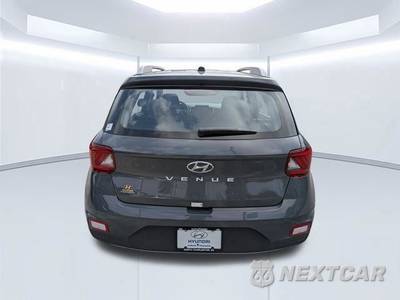 2025 Hyundai Venue SEL - zdjęcie 5 z 27 - miniatura