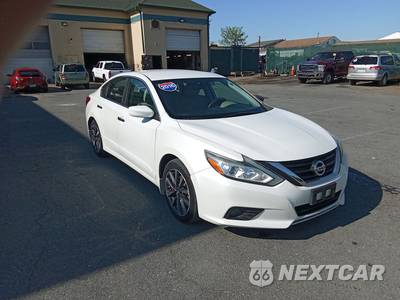 2016 Nissan Altima 2.5 SV - zdjęcie 3 z 12 - miniatura