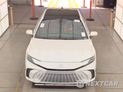 2025 Toyota Camry XSE - zdjęcie 2 z 24 - miniatura