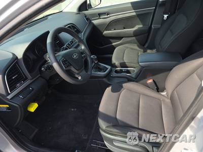 2018 Hyundai Elantra SE Sedan - zdjęcie 7 z 23 - miniatura