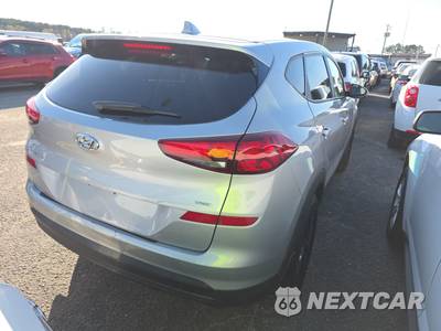 2020 Hyundai Tucson SE - zdjęcie 4 z 17 - miniatura
