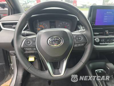 2025 Toyota Corolla SE Sedan - zdjęcie 9 z 17 - miniatura