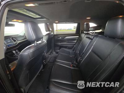 2017 Toyota Highlander XLE - zdjęcie 13 z 35 - miniatura