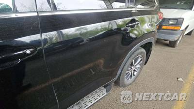 2017 Toyota Highlander XLE - zdjęcie 29 z 35 - miniatura