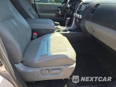 2015 Toyota Sequoia Platinum - zdjęcie 8 z 38 - miniatura