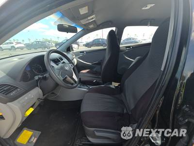 2016 Hyundai Accent SE Hatchback - zdjęcie 7 z 44 - miniatura