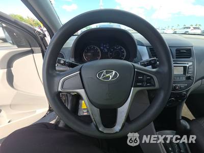 2016 Hyundai Accent SE Hatchback - zdjęcie 10 z 44 - miniatura