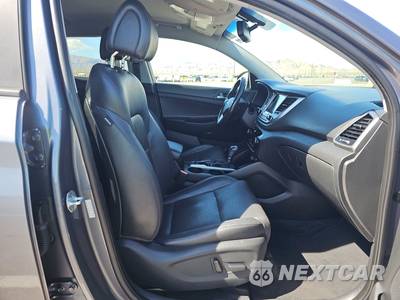 2017 Hyundai Tucson Limited - zdjęcie 8 z 32 - miniatura