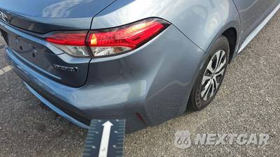 2022 Toyota Corolla Hybrid LE Sedan - zdjęcie 42 z 49 - miniatura