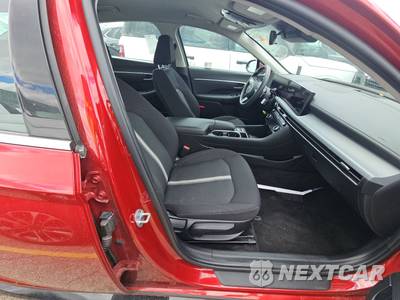 2025 Hyundai Sonata SEL - zdjęcie 8 z 25 - miniatura