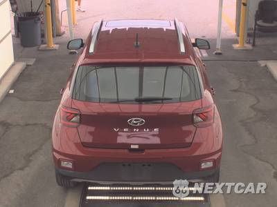 2025 Hyundai Venue SEL - zdjęcie 5 z 20 - miniatura